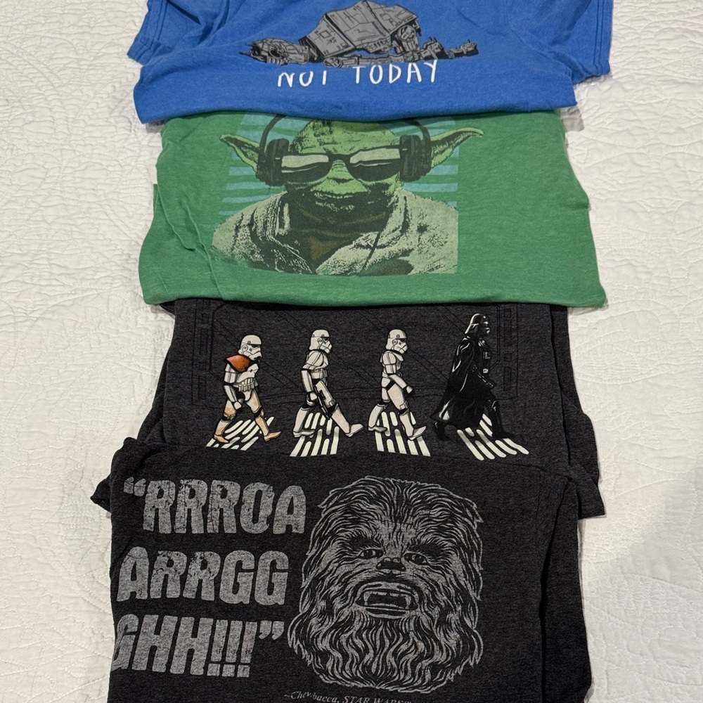 Star Wars Women’s Tees - Blue, Green, Black  Size women’s small. Lot of 4 shirts